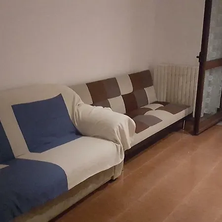 Con Il Giardino A Sibari